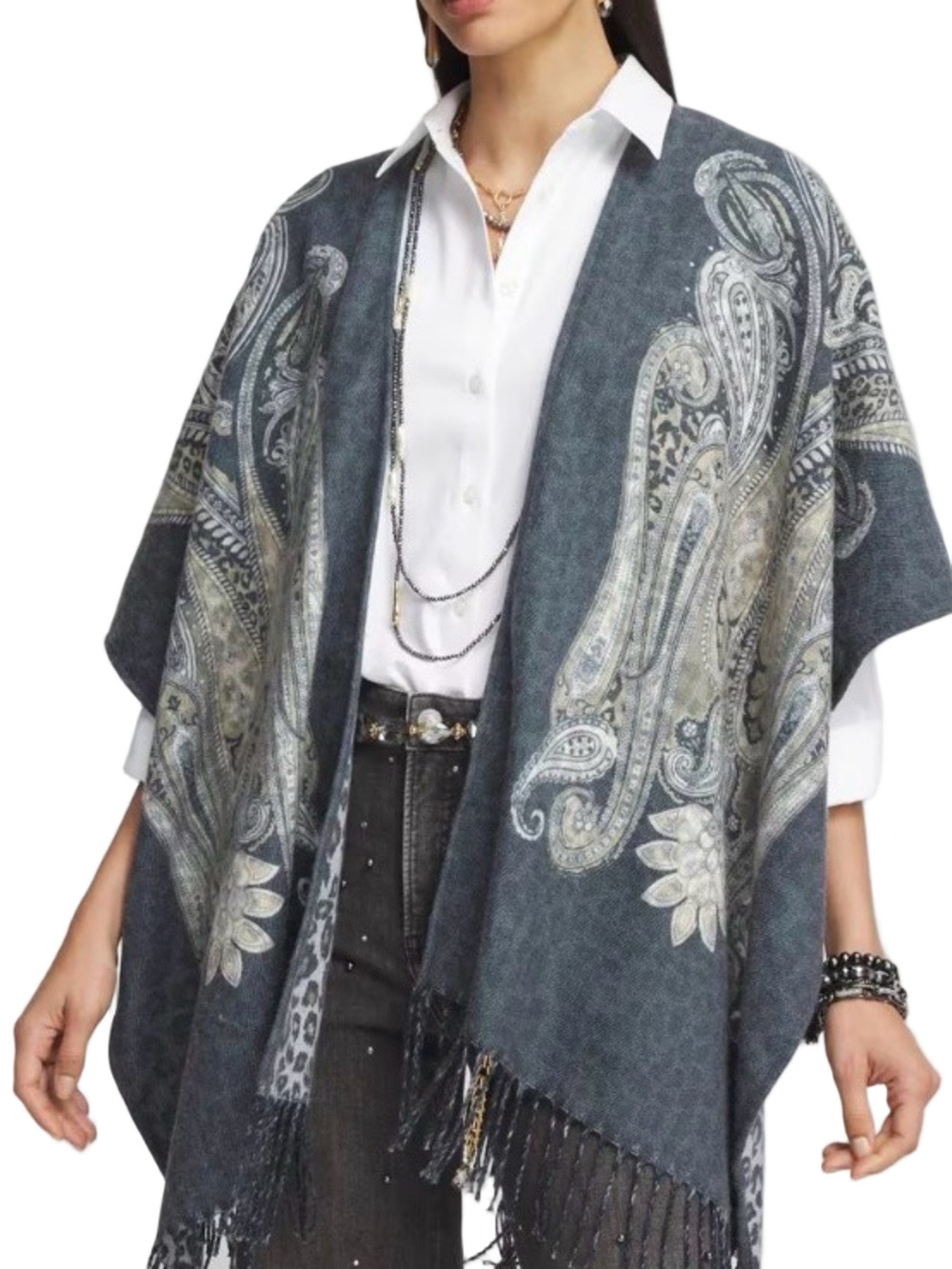 42. NWT WOMENS CHICO’S OSFM REVERSIBLE RUANA SWEATER